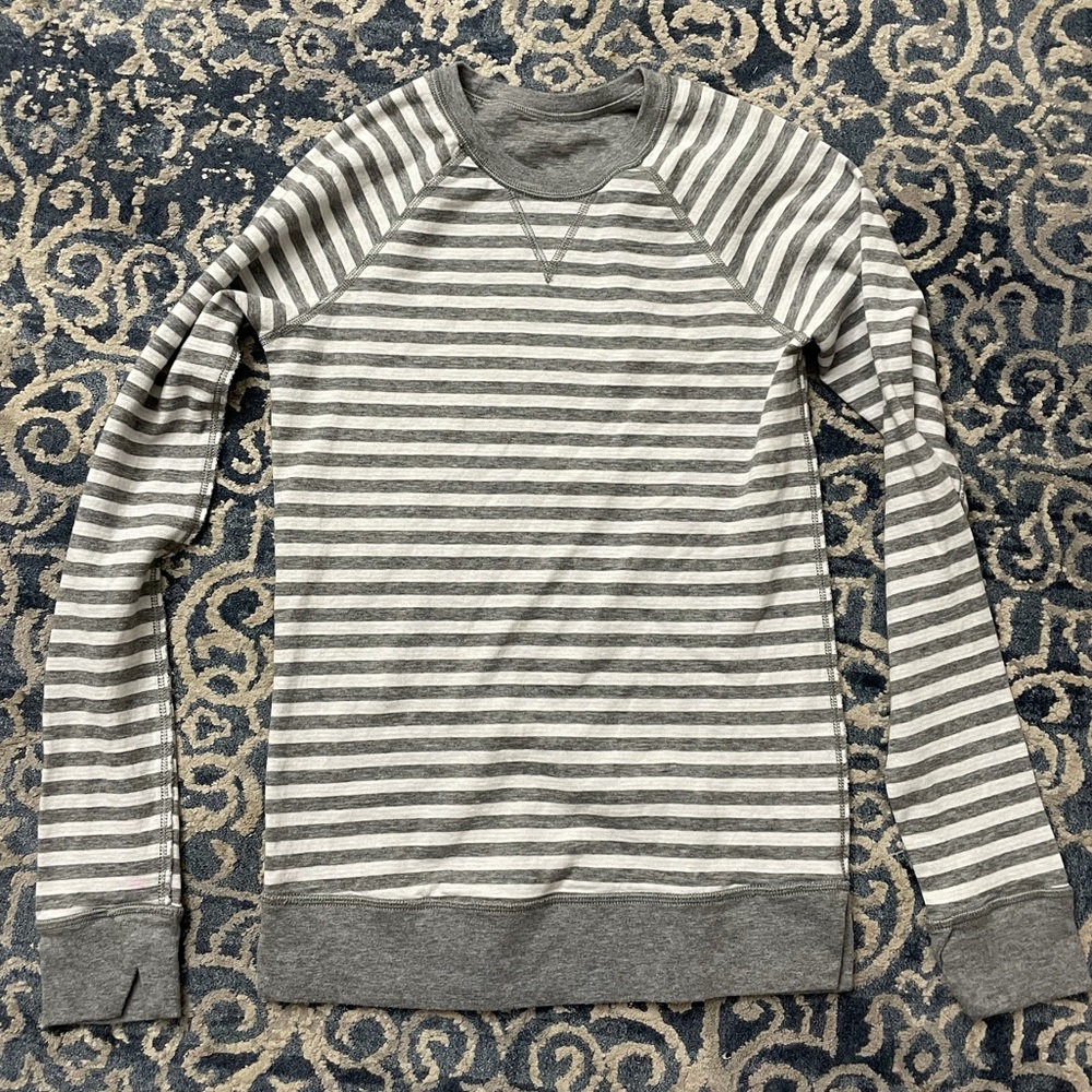 Lululemon Open Your Heart Reversible LS Sz 4